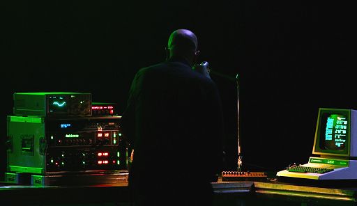 Biennale Musica, tra computer anni Ottanta e cellule neurali