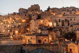 Matera, Ministro Sangiuliano inaugura mostra sul Futurismo