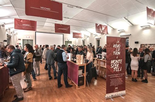Vino, il 12 novembre si rinnova “La rivoluzione a Montespertoli”