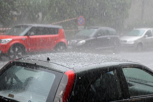 Si è aperta la porta atlantica: piogge più frequenti e venti tiepidi