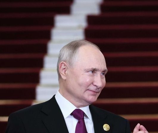 Russia, Daily Express: Putin “ha subito un arresto cardiaco”