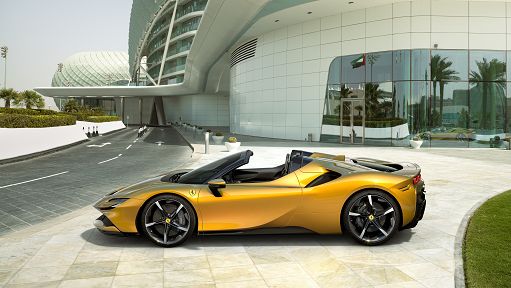 Ferrari: ricavi III trim +24% a 1,54 mld, alza stime 2023