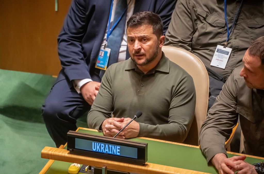 Comandante in capo ucraino ammette: controffensiva in vicolo cieco