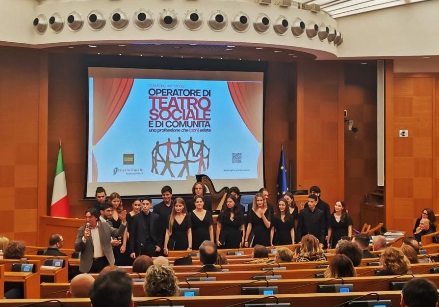 Teatro sociale…alla Camera, iniziativa “Oltre le Parole” onlus