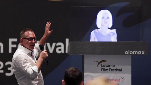 Fiera Milano, una assistente olografica per la fiera AIXA