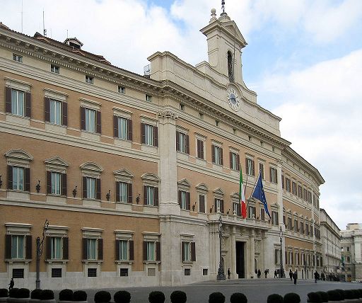 Camera,Montecitorio: stage offerti in linea con quelli altre Istituzioni