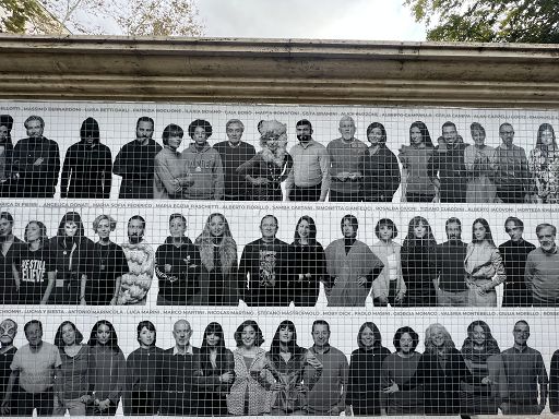 Nel cuore multiculturale di Roma arriva il Muro dei 100