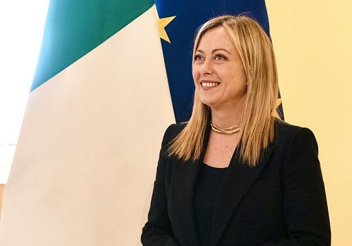 Meloni: patto per lavoro a misura di mamma, è sfida di libertà
