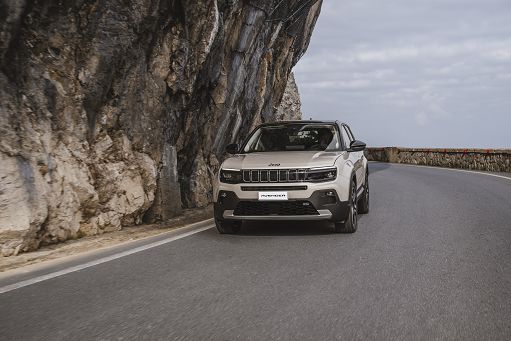 Jeep Avenger e-Hybrid, tecnolgia ibrida e nuovo cambio e-Dcs6