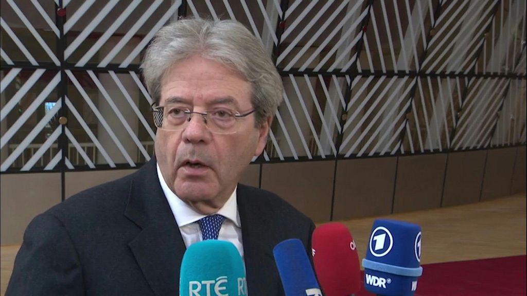 Gentiloni: sensibile differenza con governo su stime deficit e debito