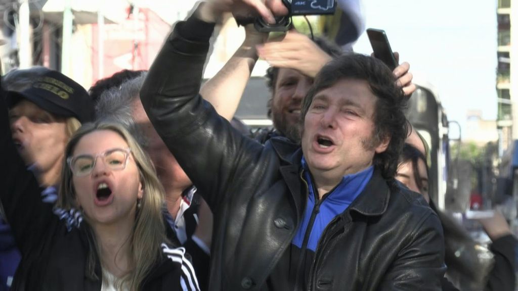 In Argentina il negazionismo di Milei sulla dittatura non seduce i militari
