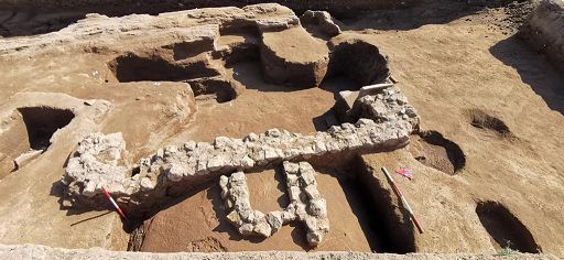 Archeologia, Sangiuliano visita la Tomba del Cerbero a Giugliano