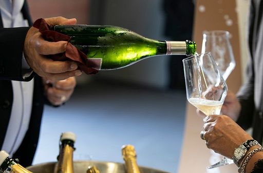 Vino, in Francia vendemmia 2023 +6% rispetto alla media 2018-2022