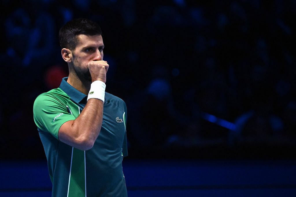 Tennis, Djokovic trionfa a Torino, si ferma il sogno di Sinner