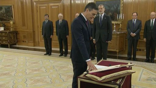 In Spagna Sanchez presenta il suon nuovo governo: 22 ministri, 12 donne