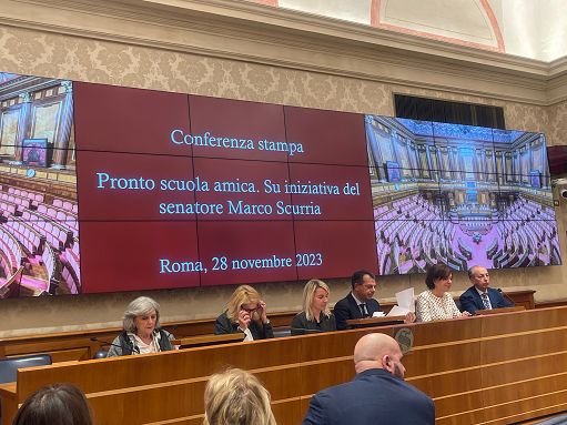 Violenza donne, presentato al Senato progetto “Pronto Scuola amica”