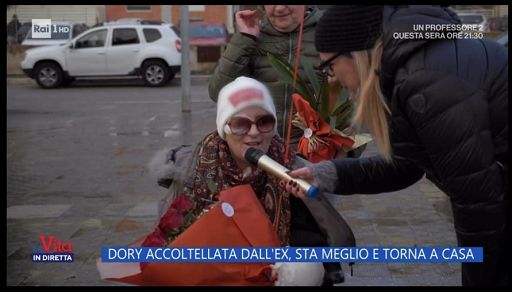 Monopoli, accoltellata da ex marito: tagli nell’80% del corpo