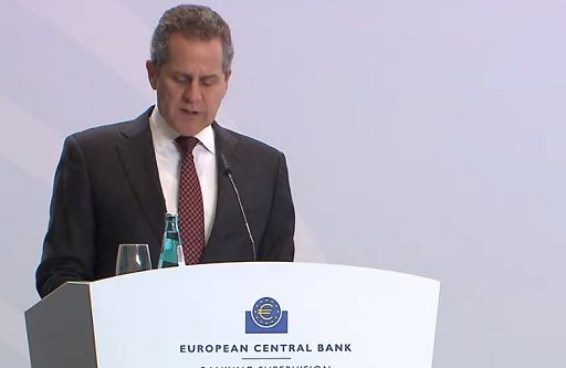 Banche, Barr (Fed): vulnerabilità causano fallimenti, non social