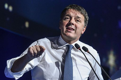 Renzi annuncia che a gennaio presenterà una mozione di sfiducia contro Lollobrigida