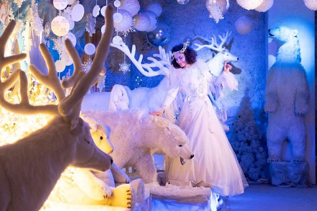 Pet-friendly la fantastica Casa di Babbo Natale nel Castello di Lunghezza