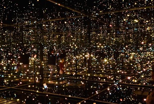 La malinconia, la folla e la speranza, Yayoi Kusama a Bergamo