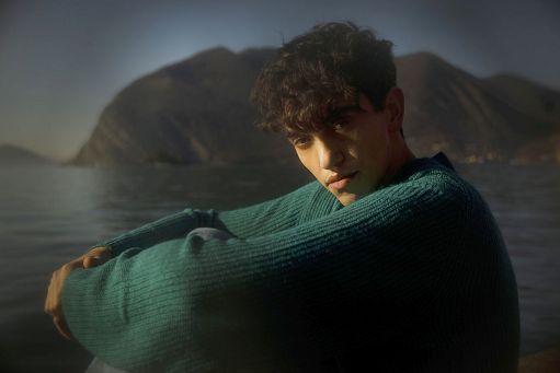 Michele Bravi annuncia il nuovo singolo “Per me sei importante”