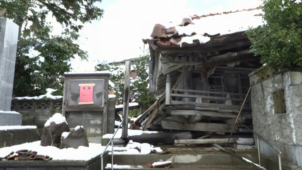 Il terremoto in Giappone ha provocato almeno 161 morti (ci sono pure 323 dispersi)