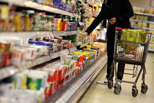 Inflazione, Istat: nel 2023 cala al 5,7%, a dicembre giù a +0,6%