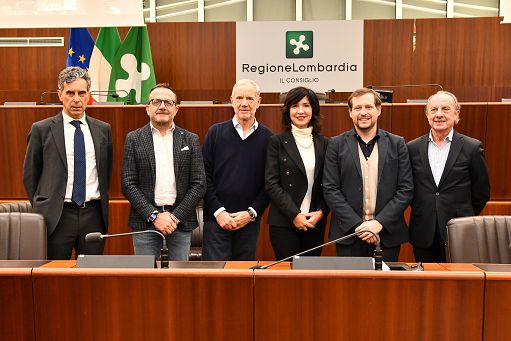 Lombardia, presentato a commissioni Piano sociosanitario 2023-2027