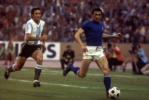Il mondo del calcio in lutto: è morto Gigi Riva