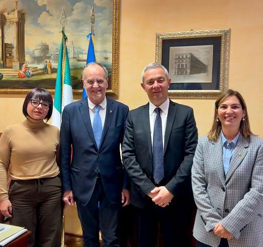 Sicilia, Calderoli incontra delegazione amministratori dell’Isola