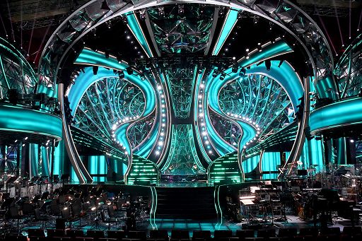 Svelata la scenografia di Sanremo: un fiore sbocciato sul palco