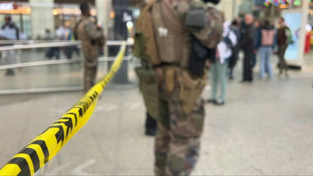 A Parigi tre feriti in un attacco a Gare de Lyon: arrestato un maliano