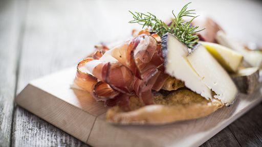 Assica lancia Trust your taste: carne suina e salumi in vetrina