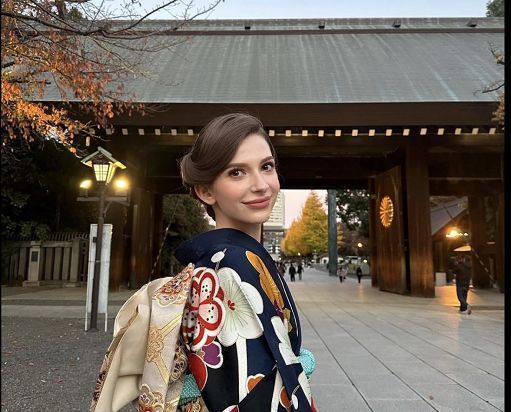 Miss Japan “ucraina” lascia la corona: relazione con uomo sposato