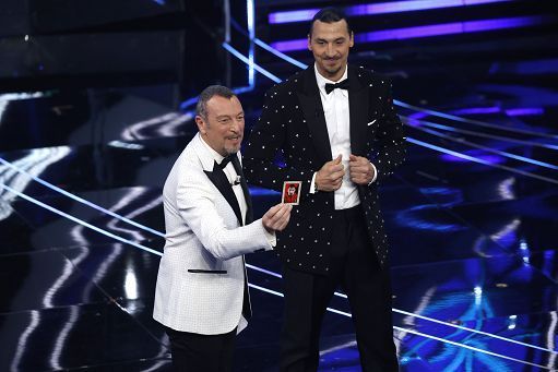 REcordi di ascolti nella prima serata di Sanremo 2024: Amadeus batte ancora se stesso