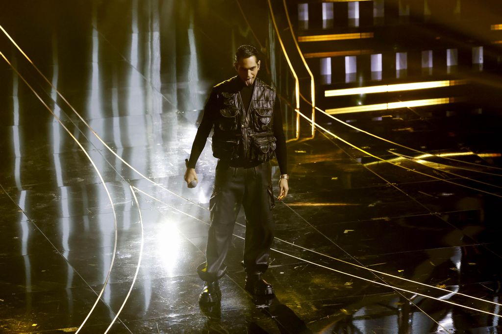 Sanremo, esce “Tuta Gold” di Mahmood, nella top five della prima sera