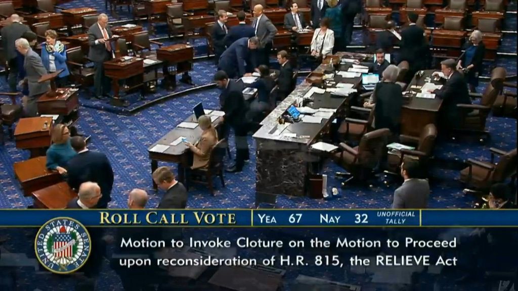 Usa, il voto al Senato apre allo stanziamento di aiuti all’Ucraina (ma senza garanzia finale)