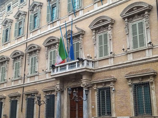 Dl elezioni, ok commissione a voto studenti fuori sede per europee