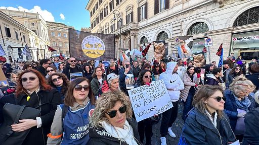 A Roma tutti col nastro arancione per Leone e i diritti degli animali