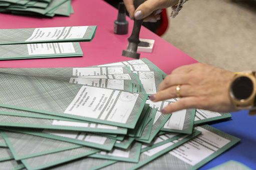 Regionali Sardegna, alle 7 al via lo spoglio. Affluenza al 52,4%