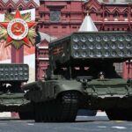 Putin: un intervento della Nato avrebbe esiti tragici, non è un cartone animato