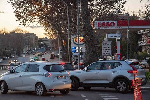 Nuovo codice della strada, cosa prevede e il nodo autovelox