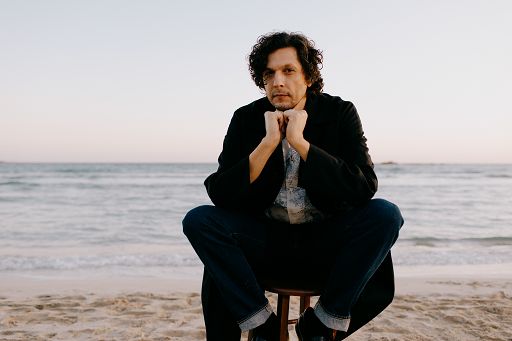 Ermal Meta annuncia l’uscita del suo nuovo album “Buona Fortuna”
