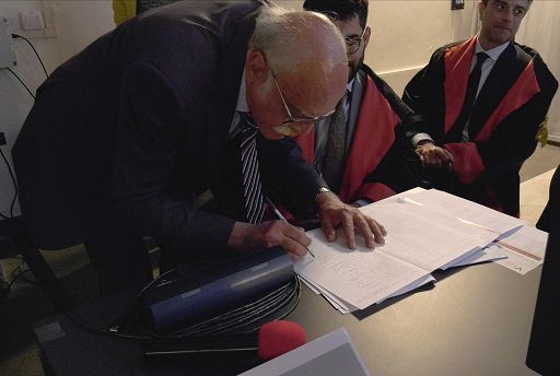 Napoli, si laurea in Medicina e Chirurgia a 73 anni