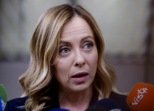 Meloni: non ci prepariamo a una guerra contro la Russia, no a toni muscolari