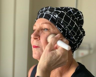 Torna a Milano “Amandoti”, estetica oncologica gratuita per donne
