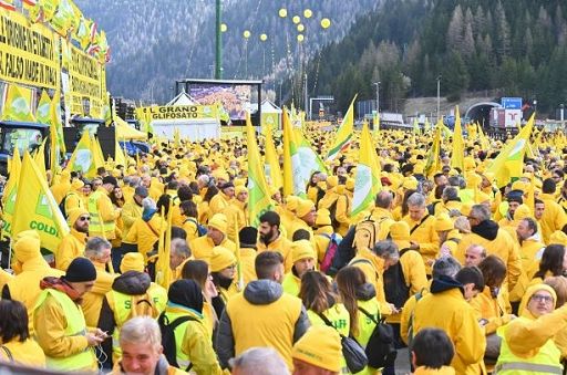 Coldiretti lancia raccolta firme per etichetta origine in Ue