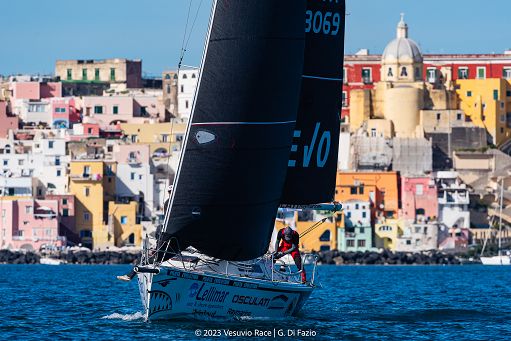 Vela, Vesuvio Race a Globulo Rosso, Farr e’ Night la più veloce