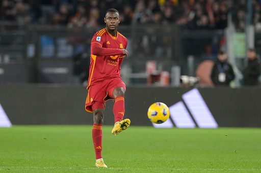 Calcio, Ndicka colto da malore: sospesa Udinese-Roma